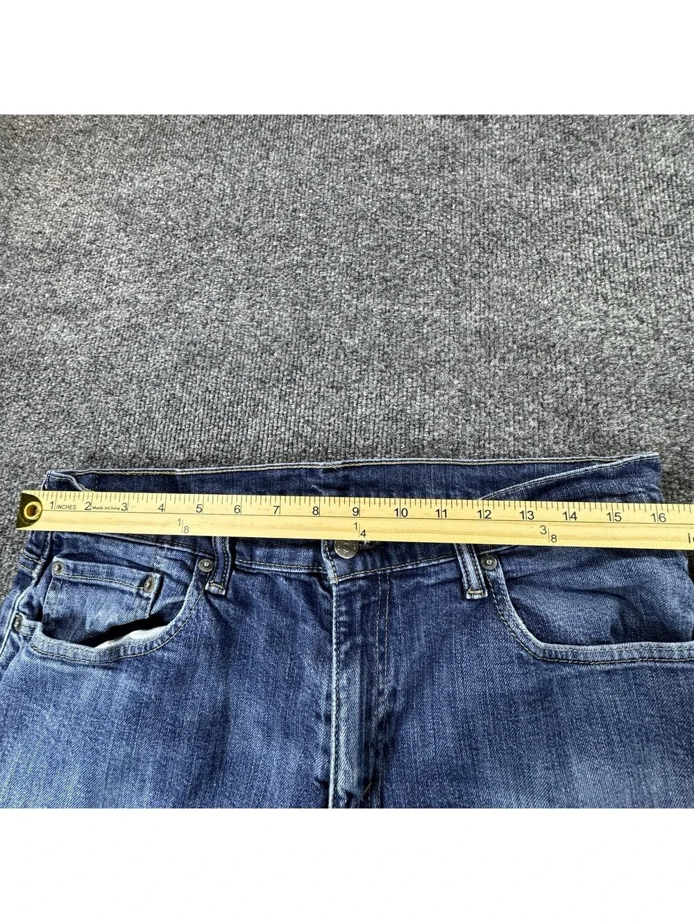 Levis levi 559